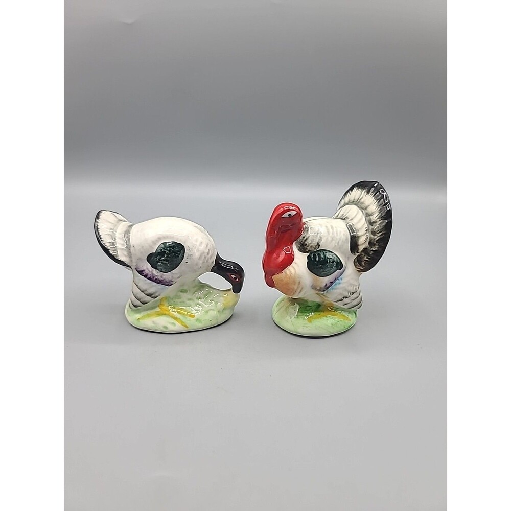 Vintage 1950's Victoria Ceramics Turkey Gobbler and Hen Salt and Pepper Shakers